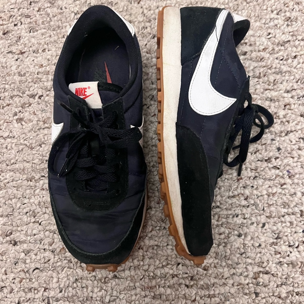 Nike waffle debut - excellent condition
